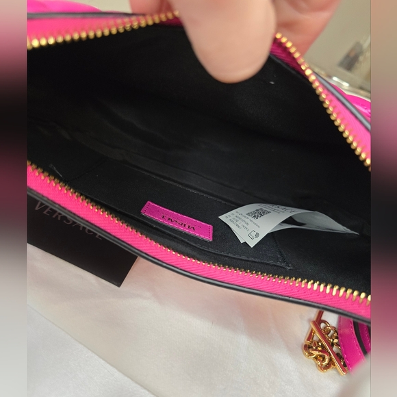 NEW Versace Medusa Quilted 2 Way Bag! - Picture 5 of 14